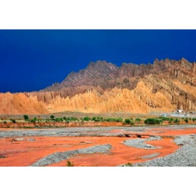 天山神秘大峡谷图2