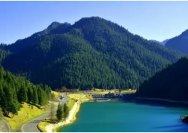 乌鲁木齐天山大峡谷