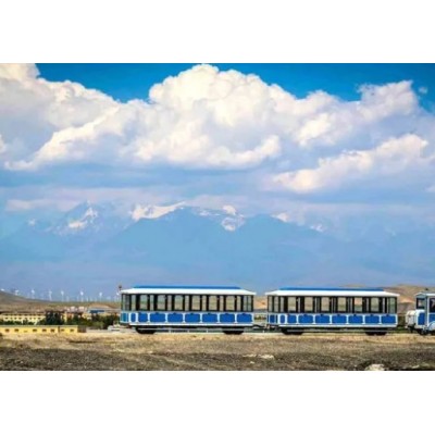 新疆盐湖景区图4