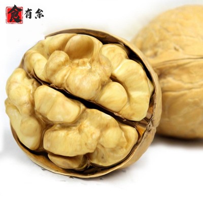 新疆大果薄皮核桃厂家批发薄皮核桃干果现货当年新货185纸皮核桃  1箱