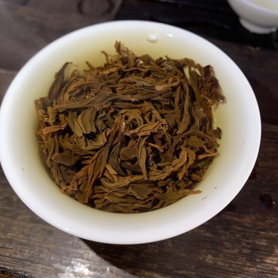 野茶蜜桃果香红茶 野生树种红茶2024头春武夷小种红茶散茶茶叶散图3