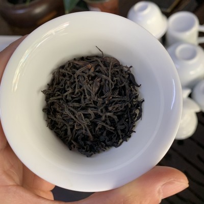 野茶蜜桃果香红茶 野生树种红茶2024头春武夷小种红茶散茶茶叶散图5
